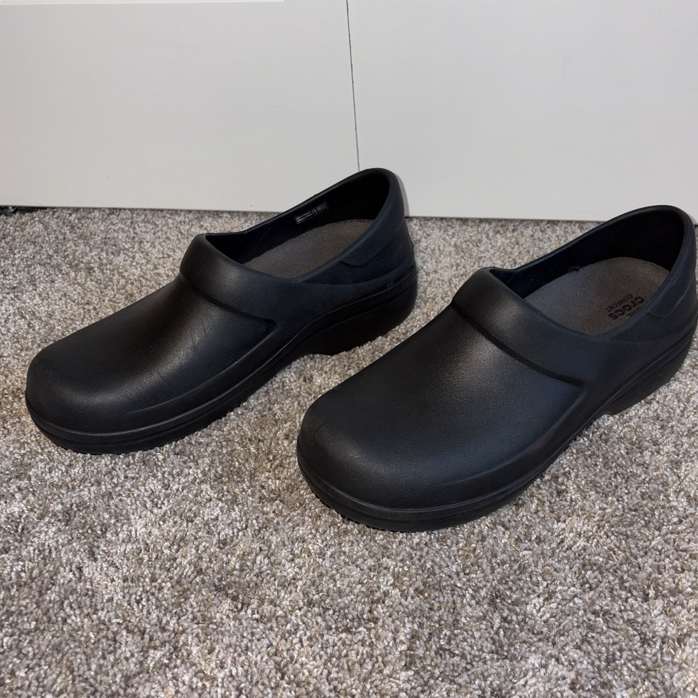 Crocs Women's Neria Pro II Comfort Shoes Work Clogs Slip Resistant Black Size 10